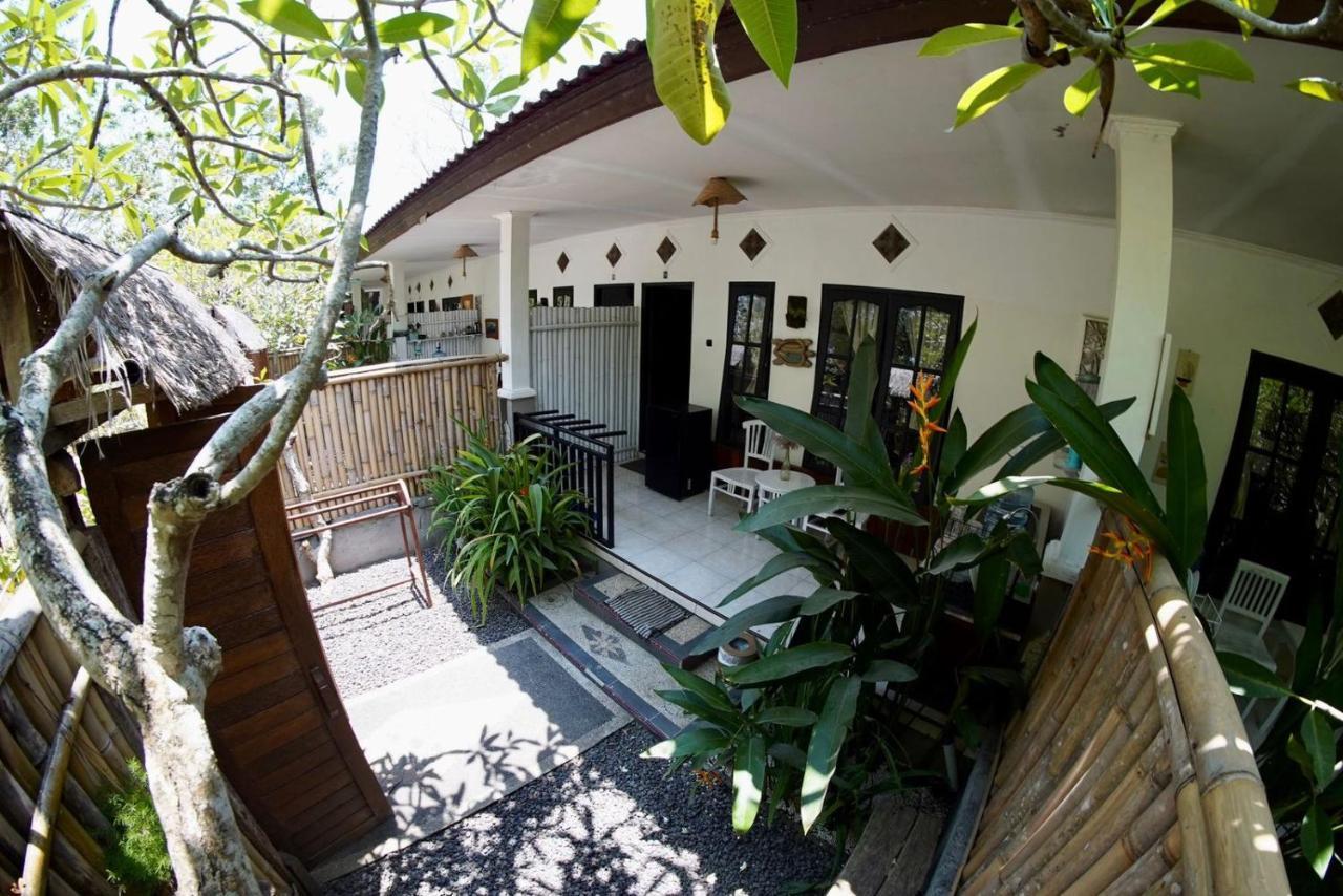 Jepun Villas 10 - One Bedroom With 3 Beds And Kitchen Uluwatu  Exterior photo